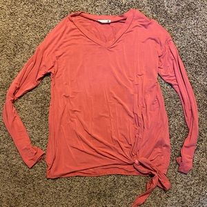 Mindy Maes Market knot top